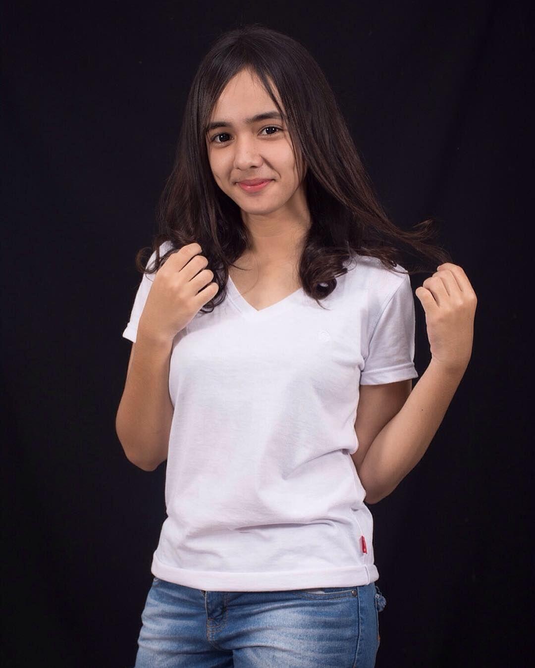 Perankan Ashanti di Sinetron Seleb, Ini 10 Potret Manis Dianda Sabrina