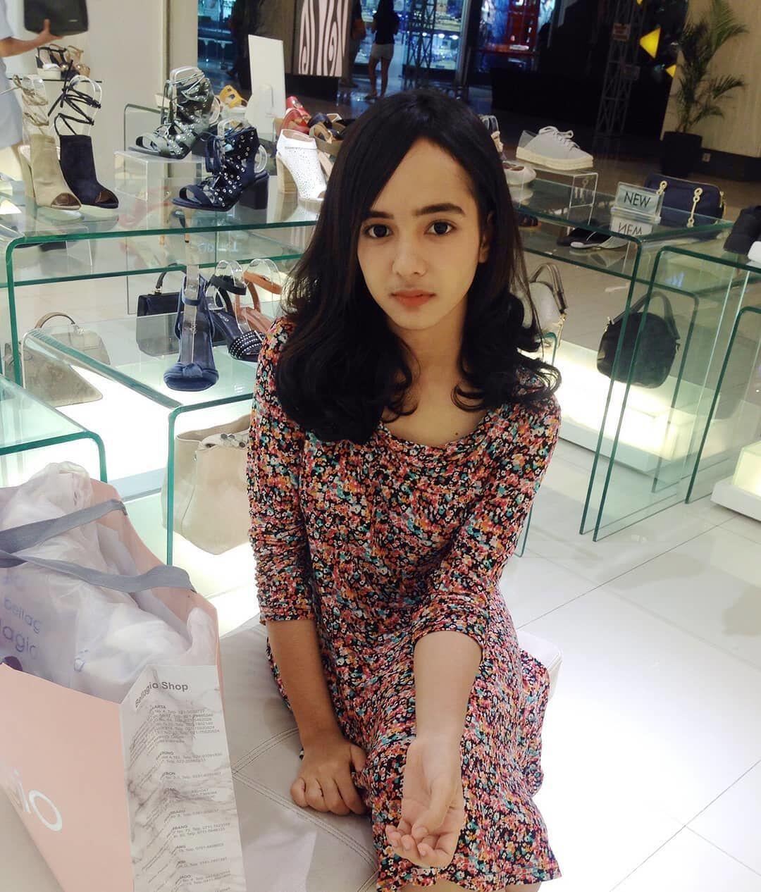Perankan Ashanti di Sinetron Seleb, Ini 10 Potret Manis Dianda Sabrina