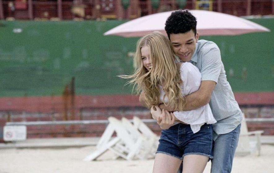Romantis, 5 Hal yang Bikin Kamu Harus Nonton Film Every Day