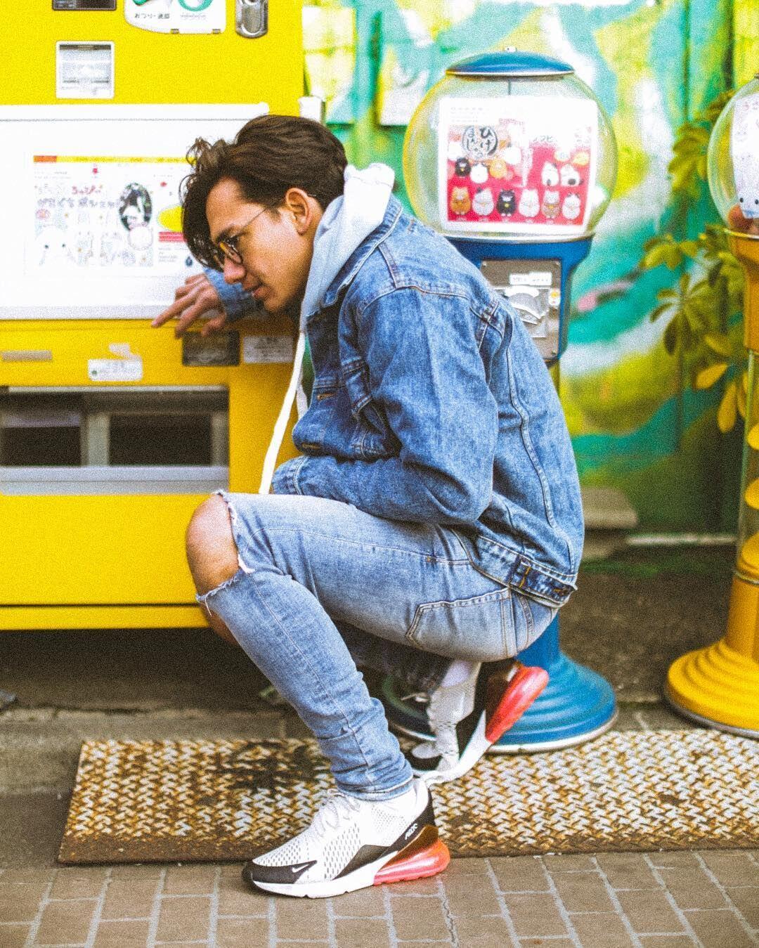 10 Gaya Stylish & Cool untuk Hangout ala Adipati Dolken