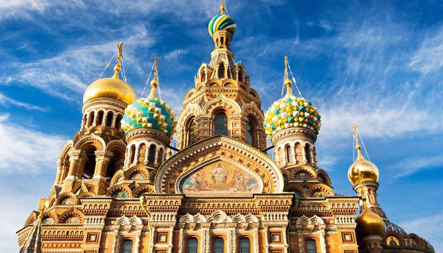 Rekomendasi Toko Souvenir di Kota St. Petersburg, Unik & Murah!