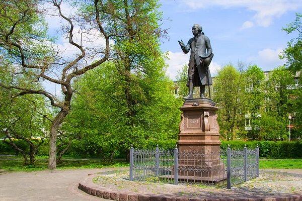 10 Pesona Kaliningrad, Kota Kecil Tempat Lahirnya Filsuf Immanuel Kant