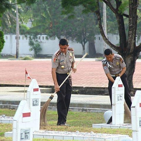 7 Cita-Cita Yang Sering Kita Impikan Sewaktu Kecil