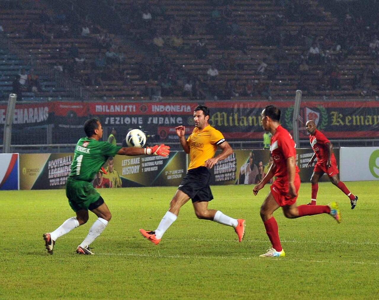 Football Legend. Alessandro Nesta, Gattuso, Rui Costa, Luis Figo, dll