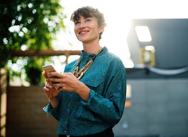 Biar Tetap Harmonis, Ini 5 Tips Ketika Pacaran dengan Teman Kantor