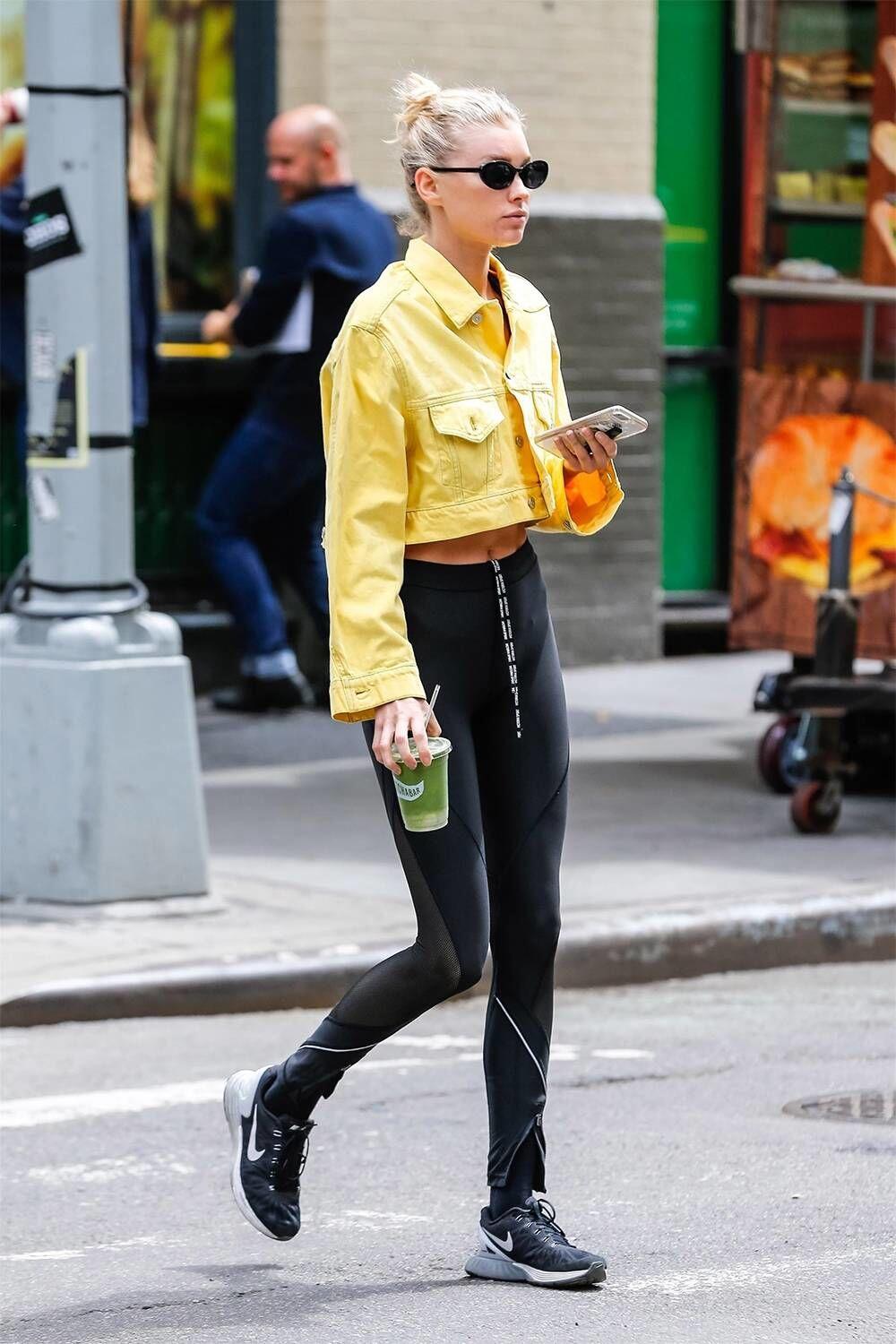 Girls, Jangan Sampai Kamu Memadukan Outfit Ini dengan Legging Ya