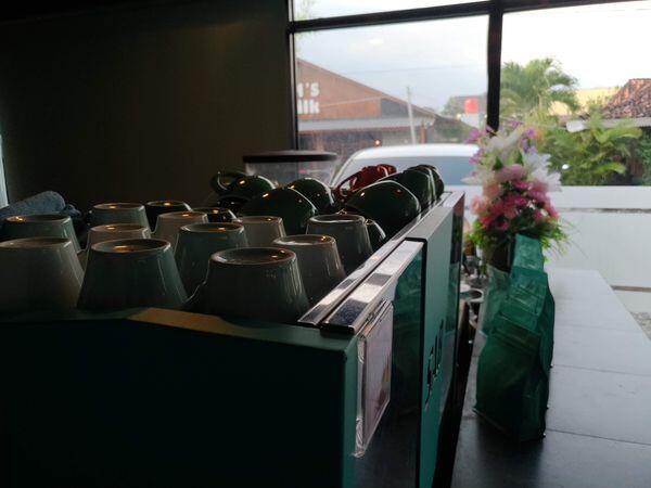 Jomo Coffee, Tempat Nongkrong Asyik di Jogja yang Wajib Kamu Kunjungi
