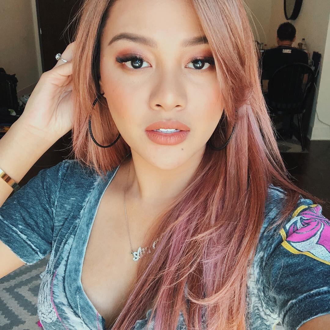 Genap Berusia 20 Tahun, 10 Penampilan Aurel Ini Makin Memesona