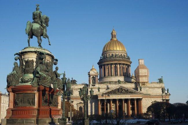 Menilik St. Isaac Cathedral, Gereja dengan Arsitektur Unik di Rusia