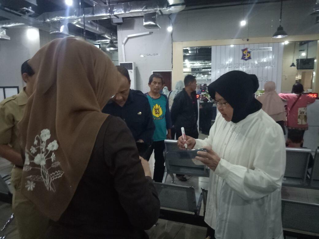 Lagi, Risma Sidak Pelayanan e-KTP