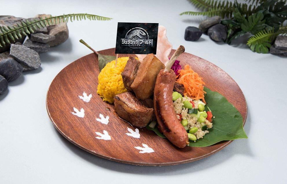 11 Menu Unik di Jurassic World Cafe Jepang, Berani Cobain Semua?