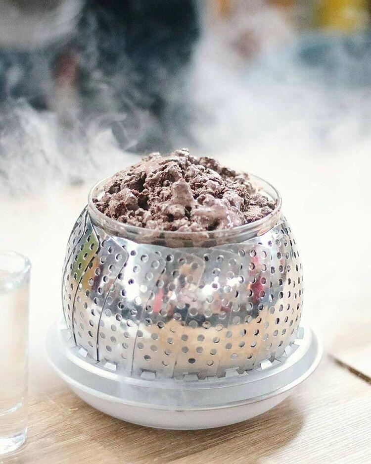 7 Es Krim & Gelato Enak yang Hanya Ada di Samarinda, Lumer di Mulut!