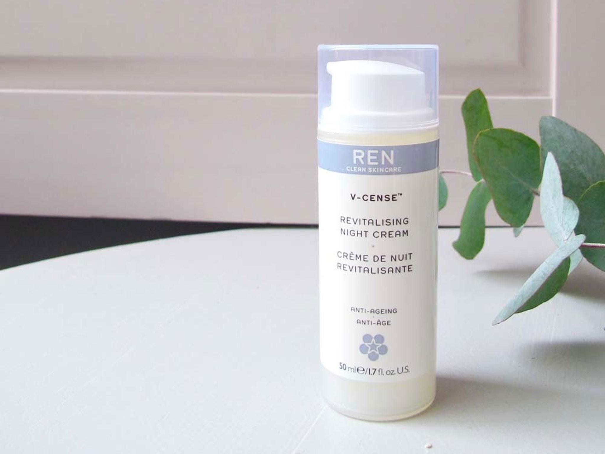 Baru Masuk ke Dunia Skincare? Ini 5 Panduan Awal yang Lengkap Untukmu