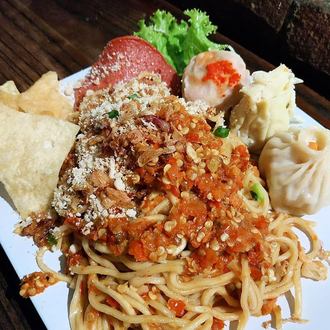 8 Makan Malam Favorit Mahasiswa di Malang, Murah Meriah dan Kenyang!