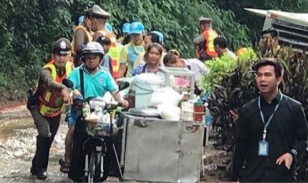 Para Pahlawan Di Dunia Nyata dalam Misi Kemanusiaan #ThaiCaveRescue
