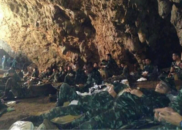Para Pahlawan Di Dunia Nyata dalam Misi Kemanusiaan #ThaiCaveRescue