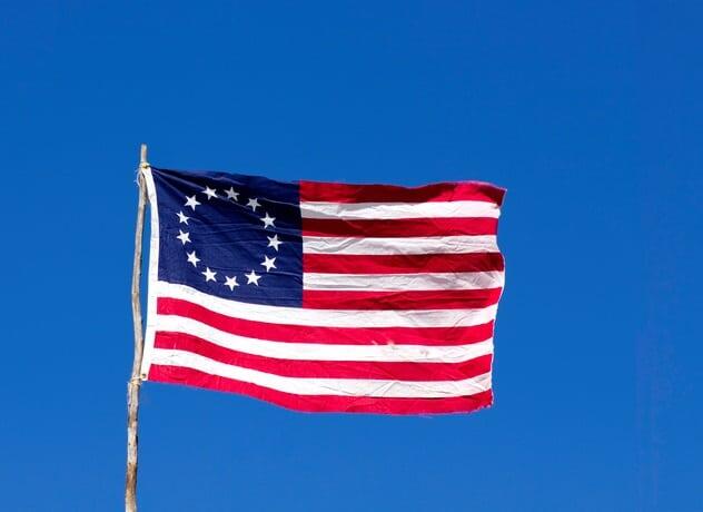 Cerita-Cerita kurang populer dibalik keberadaan bendera nasional Amerika Serikat.