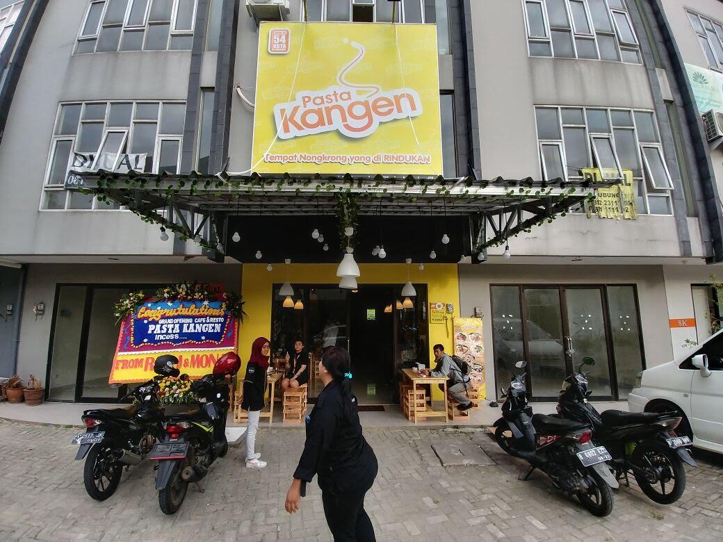mitra waralaba cafe n resto