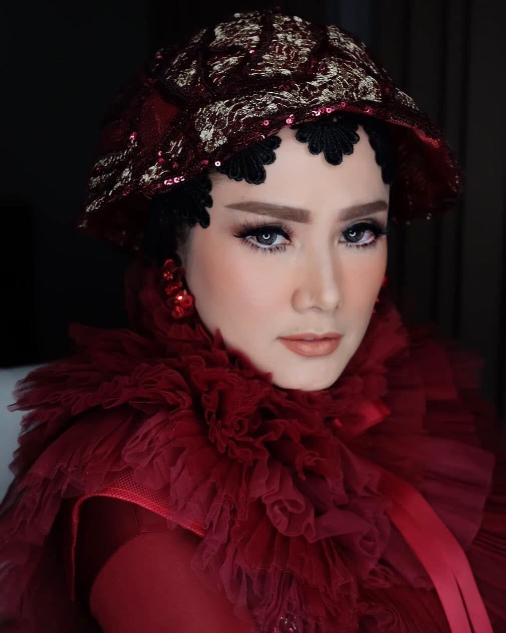 10 Potret Mulan Jameela dalam Balutan Gaun Mewah, Bak Princess!