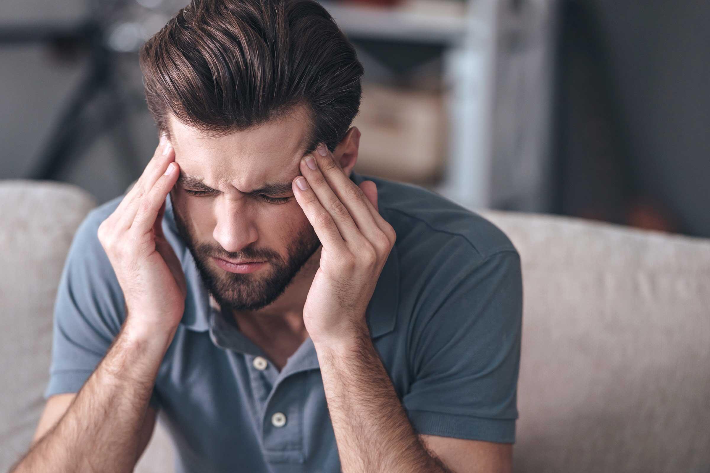 10 Alasan Kenapa Membuat Pasangan Cemburu adalah Ide yang Buruk