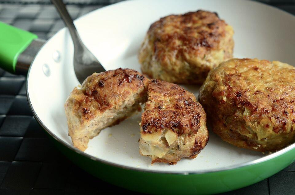 Resep Kotleti, Perkedel Daging Khas Rusia yang Lezat Banget!