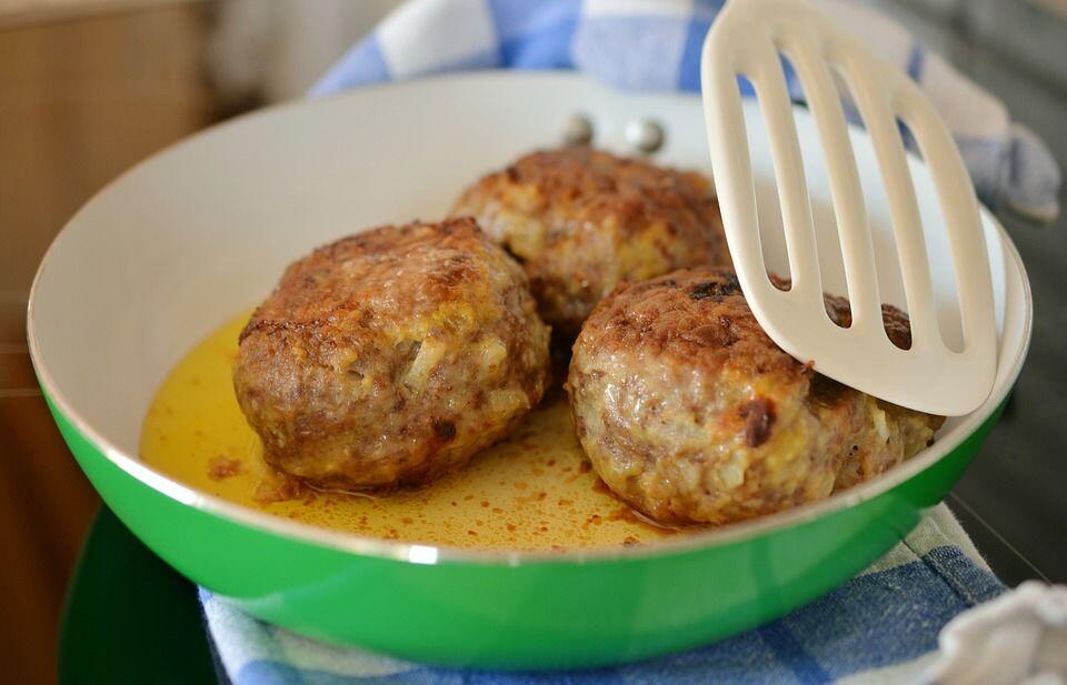 Resep Kotleti, Perkedel Daging Khas Rusia yang Lezat Banget!