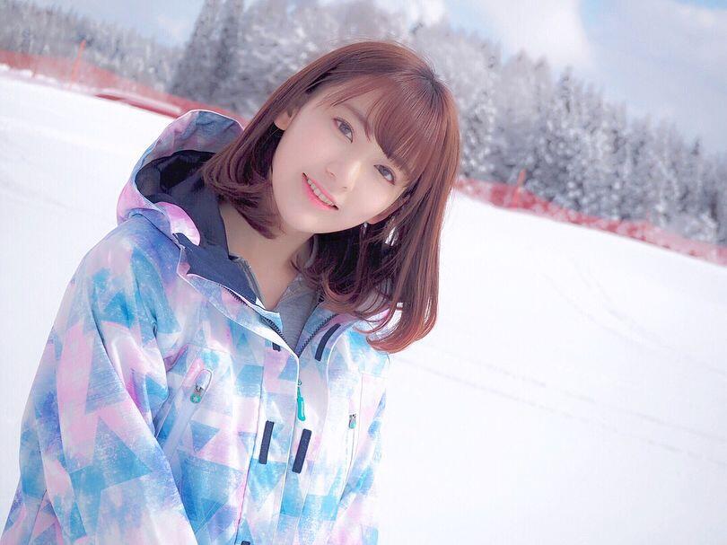 Rebut Posisi Center Produce 48, Ini 10 Potret Manisnya Miyawaki Sakura