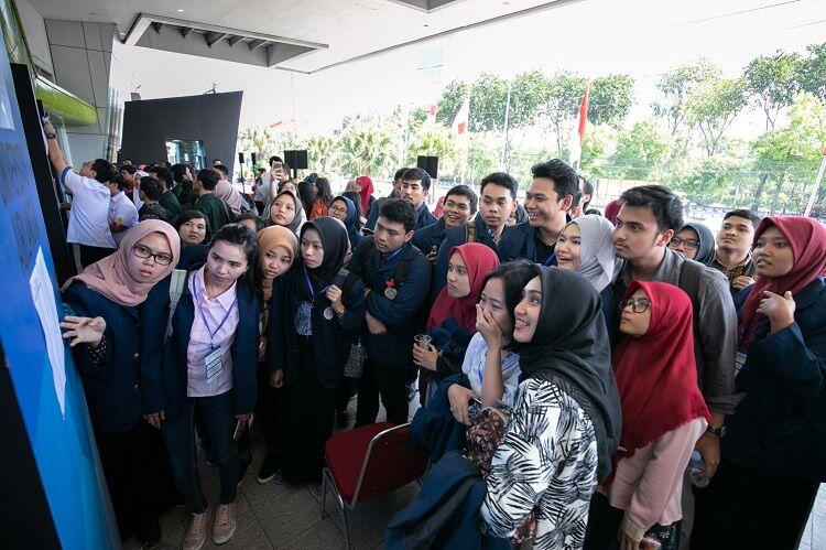 945 Mahasiswa Ikuti Seleksi Djarum Beasiswa Plus di Surabaya