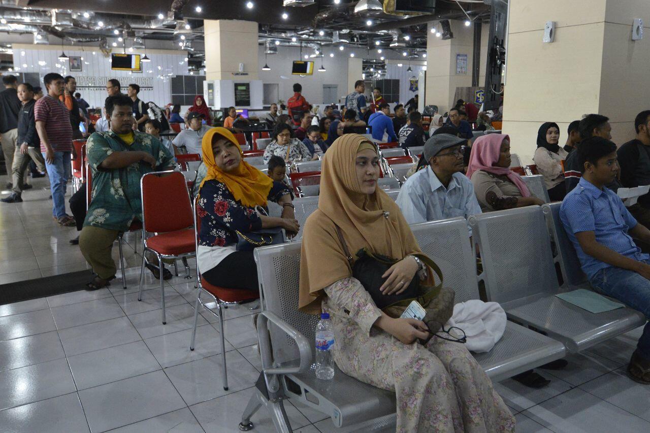 Sidak e-KTP Hari Ketiga, Risma Pastikan One Day Service Berjalan