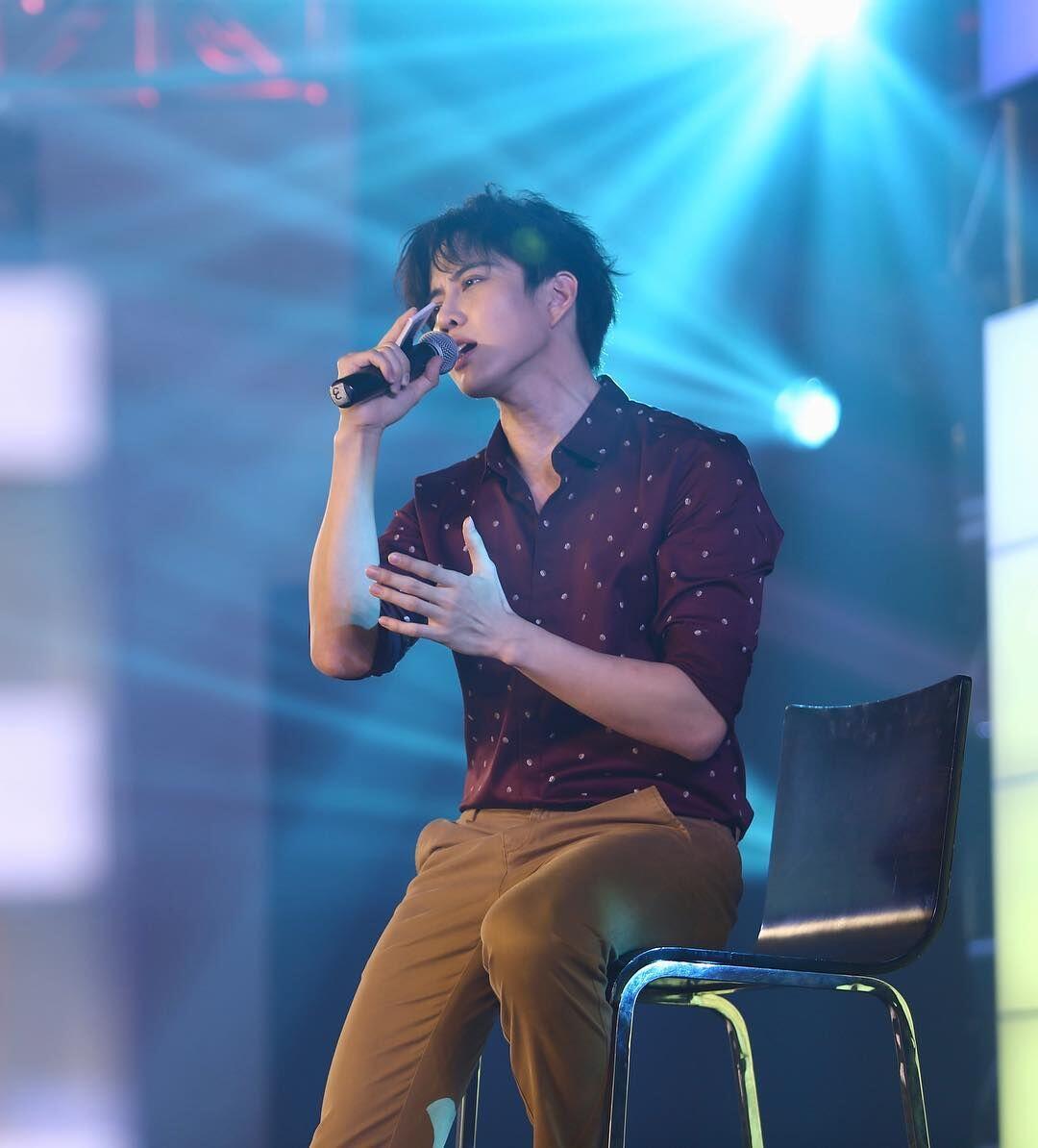 9 Outwear Colourful ala Mike Angelo Bikin Gayamu Makin Segar dan Ceria