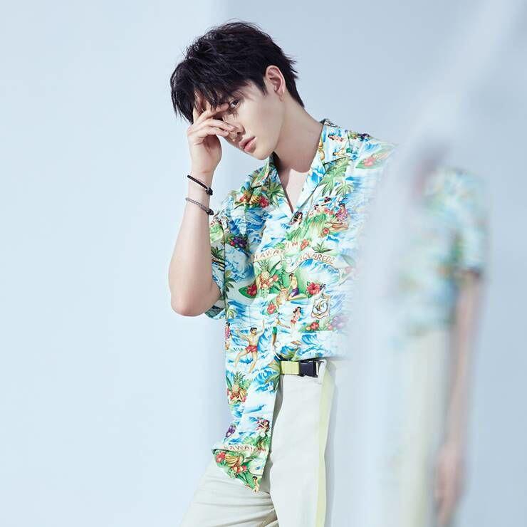 9 Outwear Colourful ala Mike Angelo Bikin Gayamu Makin Segar dan Ceria