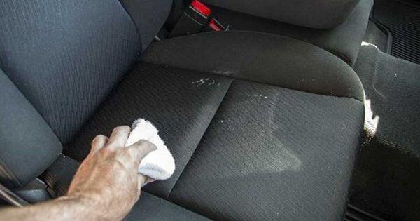 7 Manfaat Tak Terduga dari Cuka yang Bikin Mobil Kamu Cling!