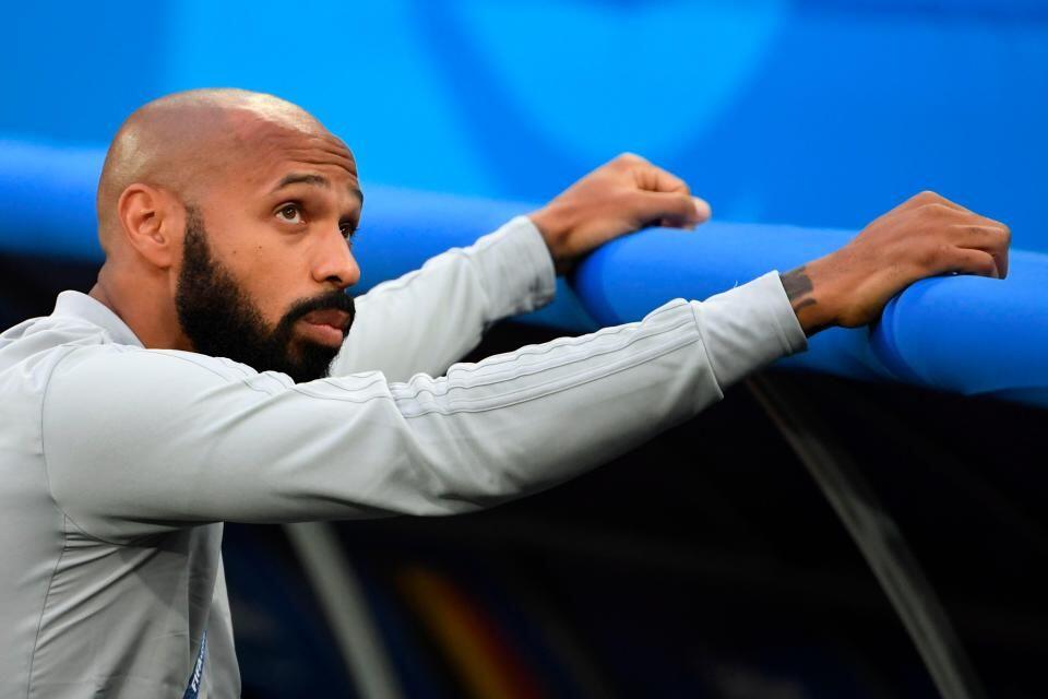 FOTO: Apa yang Dipikirkan Thierry Henry di Bench Belgia Semalam?