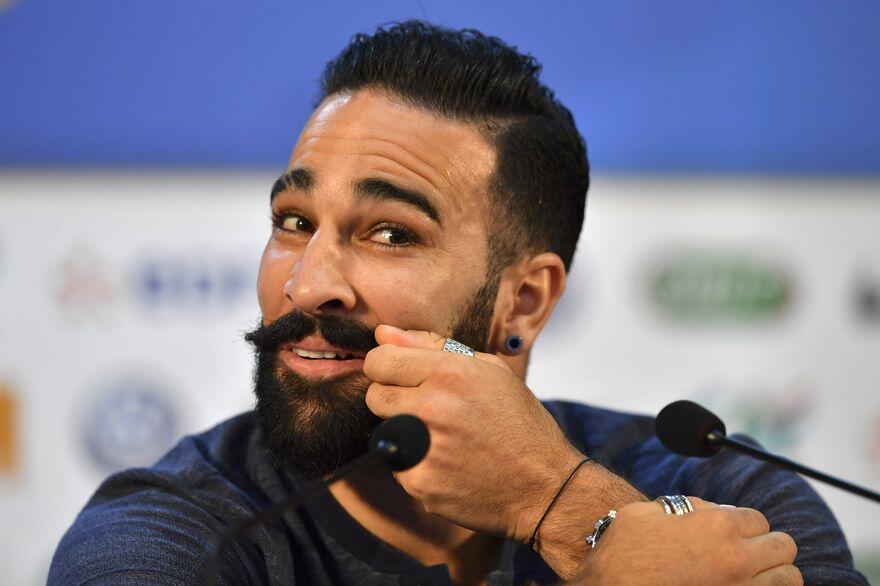 Kumis Adil Rami Jadi 'Jimat' Kemenangan Prancis di Piala Dunia 2018