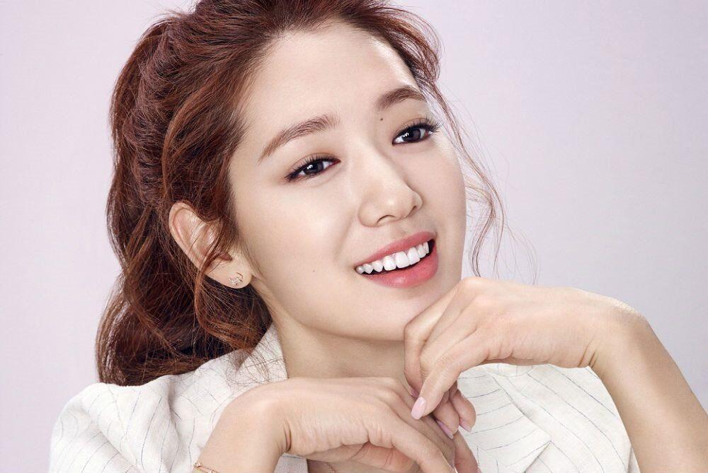 6 Skin Hack yang Harus Diterapkan Agar Kulit Cerah Bak Cewek Korea!