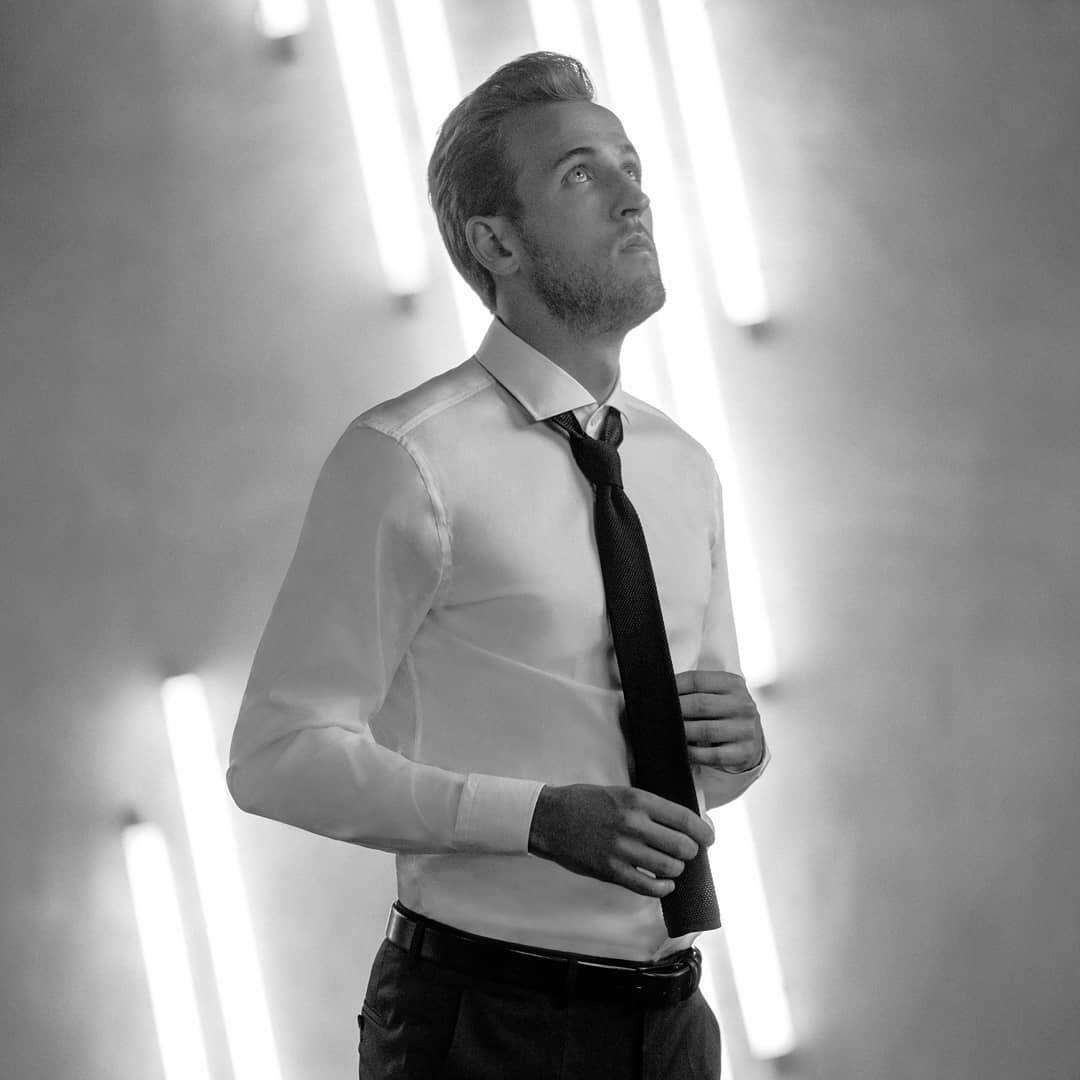 10 Style Harry Kane, Kapten Timnas Inggris yang Jadi Sorotan
