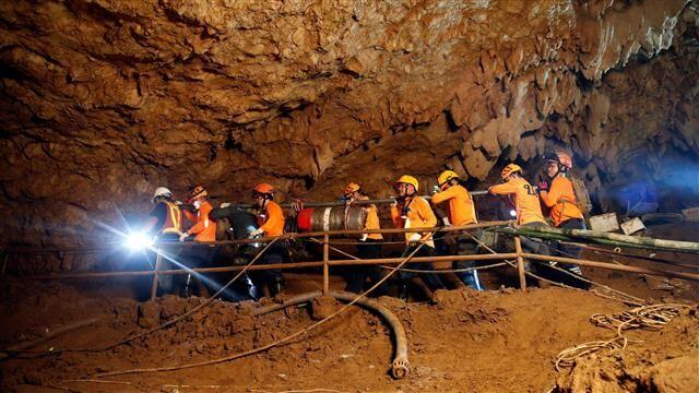 Prancis Dedikasikan Kemenangannya untuk 12 Anak Thailand