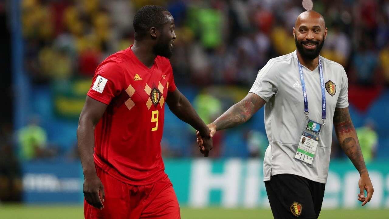 5 Mantan Pesepak Bola yang Kini Jadi Staf Pelatih di Piala Dunia