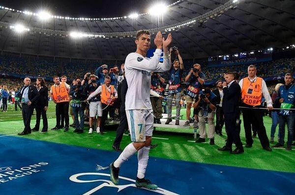 Resmi! Cristiano Ronaldo Berseragam Juventus Mulai Musim 2018/2019