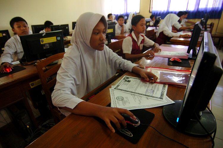 KPAI: Jangan Sampai Anak Kehilangan Hak karena Sistem Zonasi Sekolah