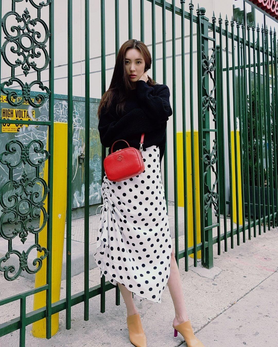 10 Inspirasi Daily Style ala Sunmi, Bikin Kece dan Gampang Ditiru