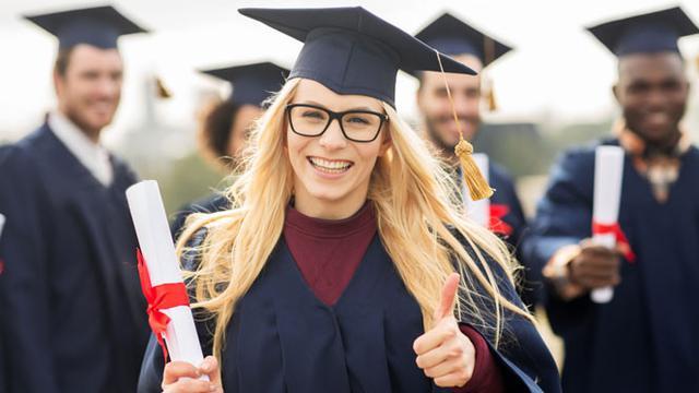 7 Hal Yang Harus Dipersiapkan Fresh Graduated Saat Melamar Kerja