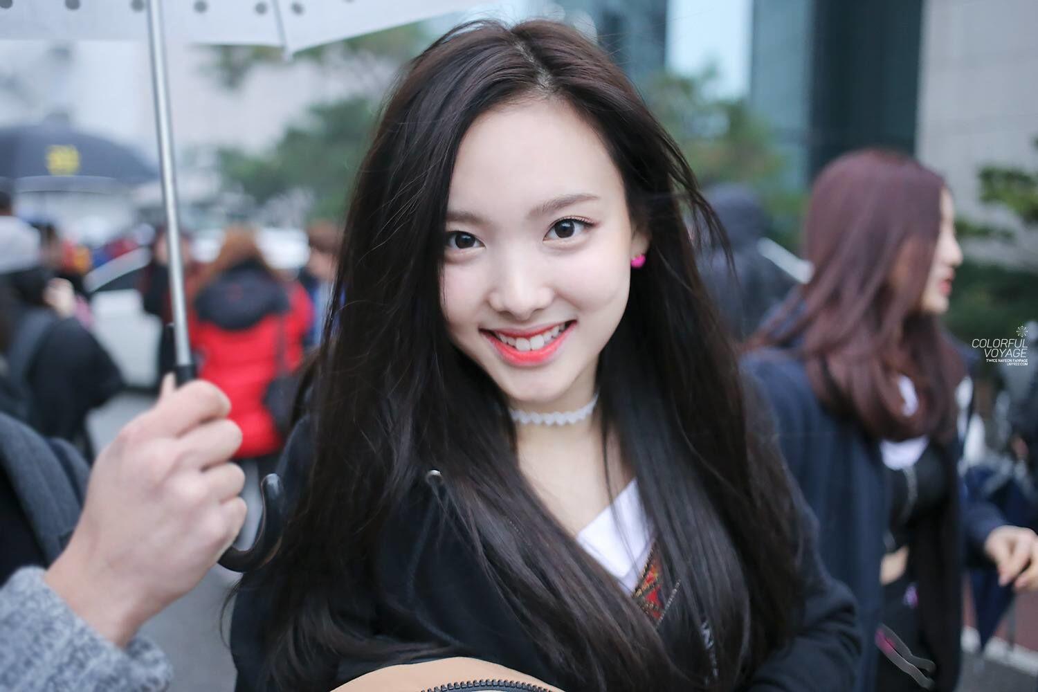 Punya Visual Menawan, 13 Idol KPop 95 Line Ini Selalu Pikat Fans