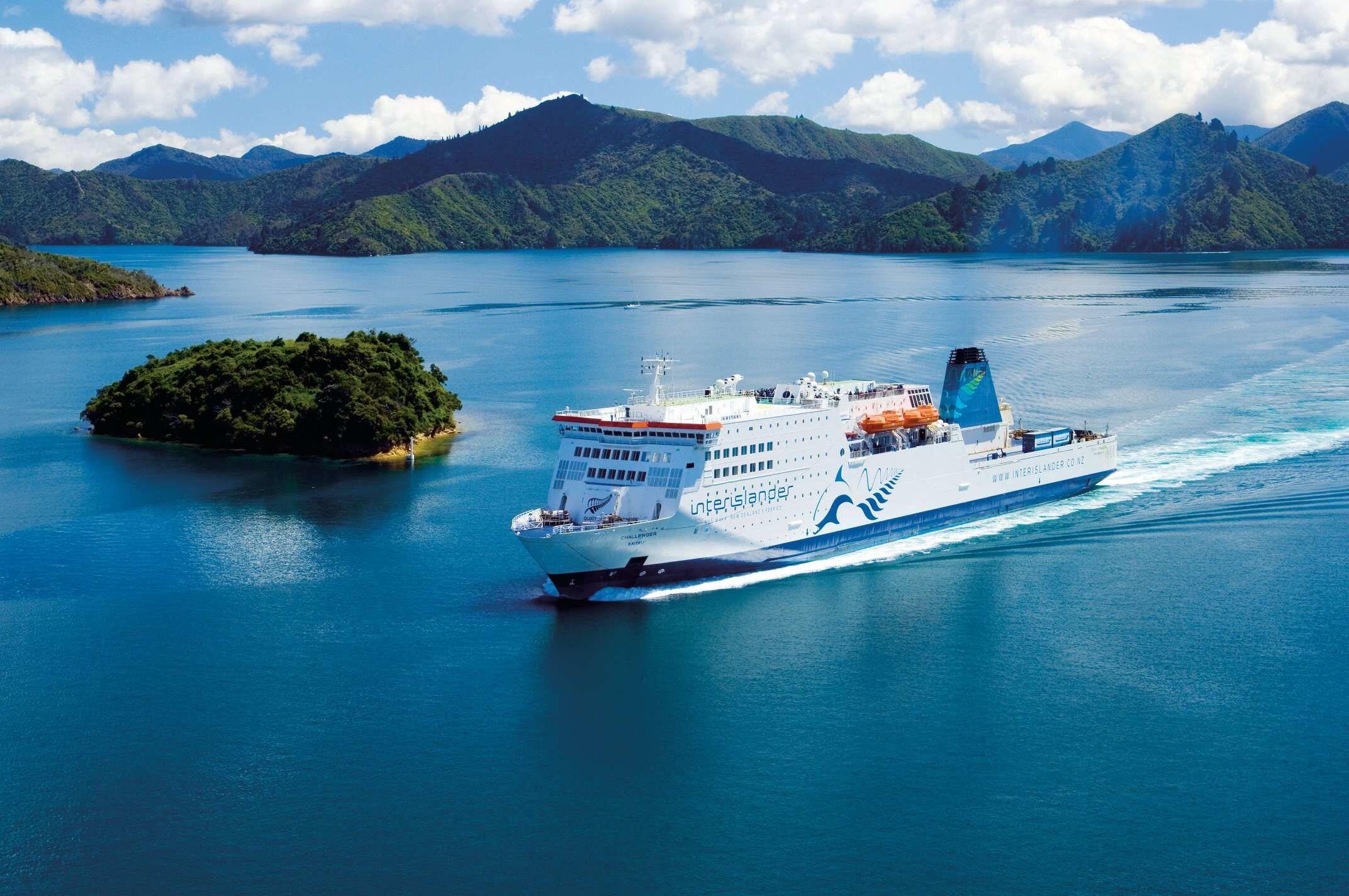 5 Cara Terbaik untuk Berkeliling New Zealand, Dijamin Gak Bakal Nyasar