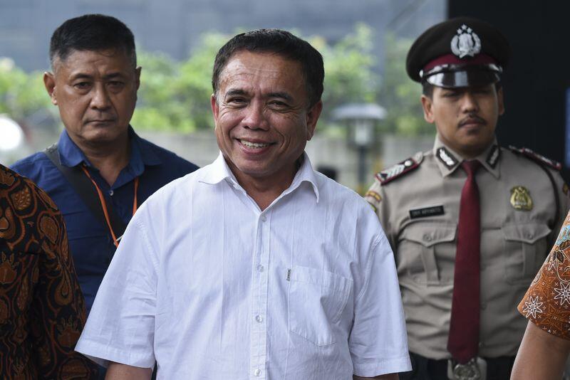 KPK Panggil Model Steffy Burase Pekan Depan
