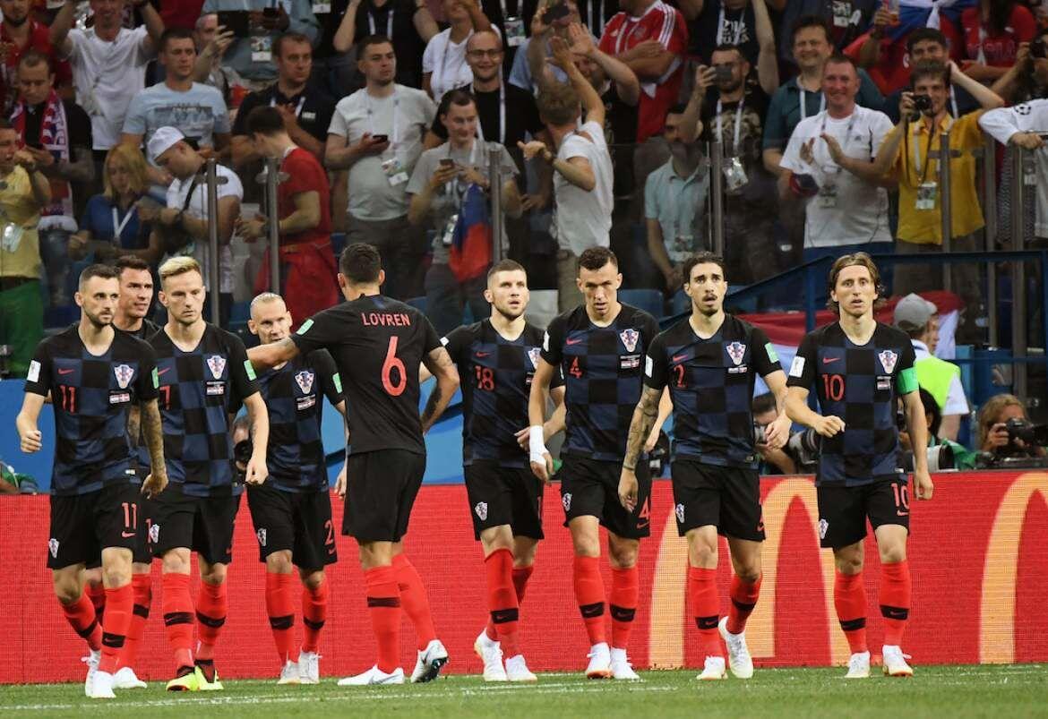Pendukung Kroasia Membeberkan Banner "Terimakasih Rusia" di Moskow