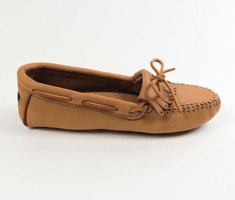 30 Jenis Sepatu Wanita yang Wajib Kamu Tahu, Sudah Punya Berapa?