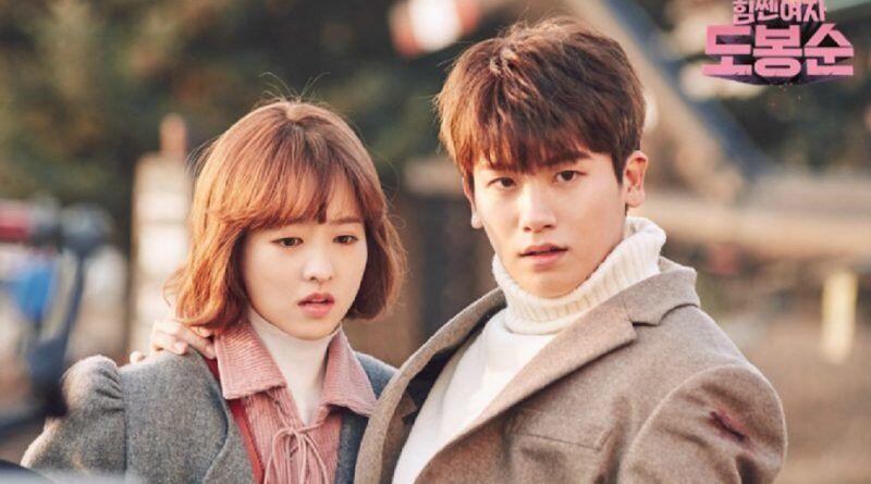 7 Drama Korea Ini Akan Sukses Buat Kamu Tertawa Terbahak-bahak!
