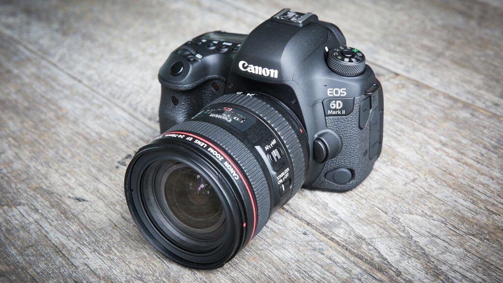 5 Rekomendasi Kamera DSLR Full Frame Terbaik