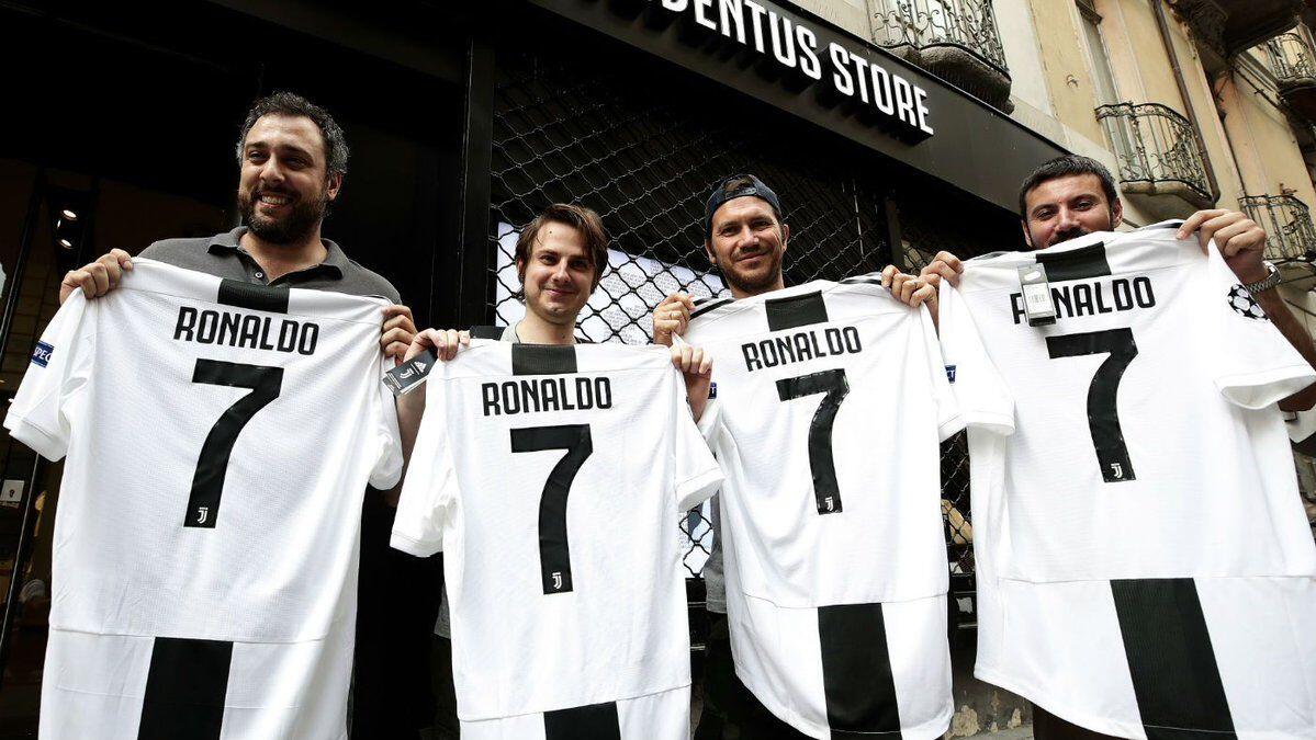 Nomornya Direbut Cristiano Ronaldo, Begini Reaksi Cuadrado